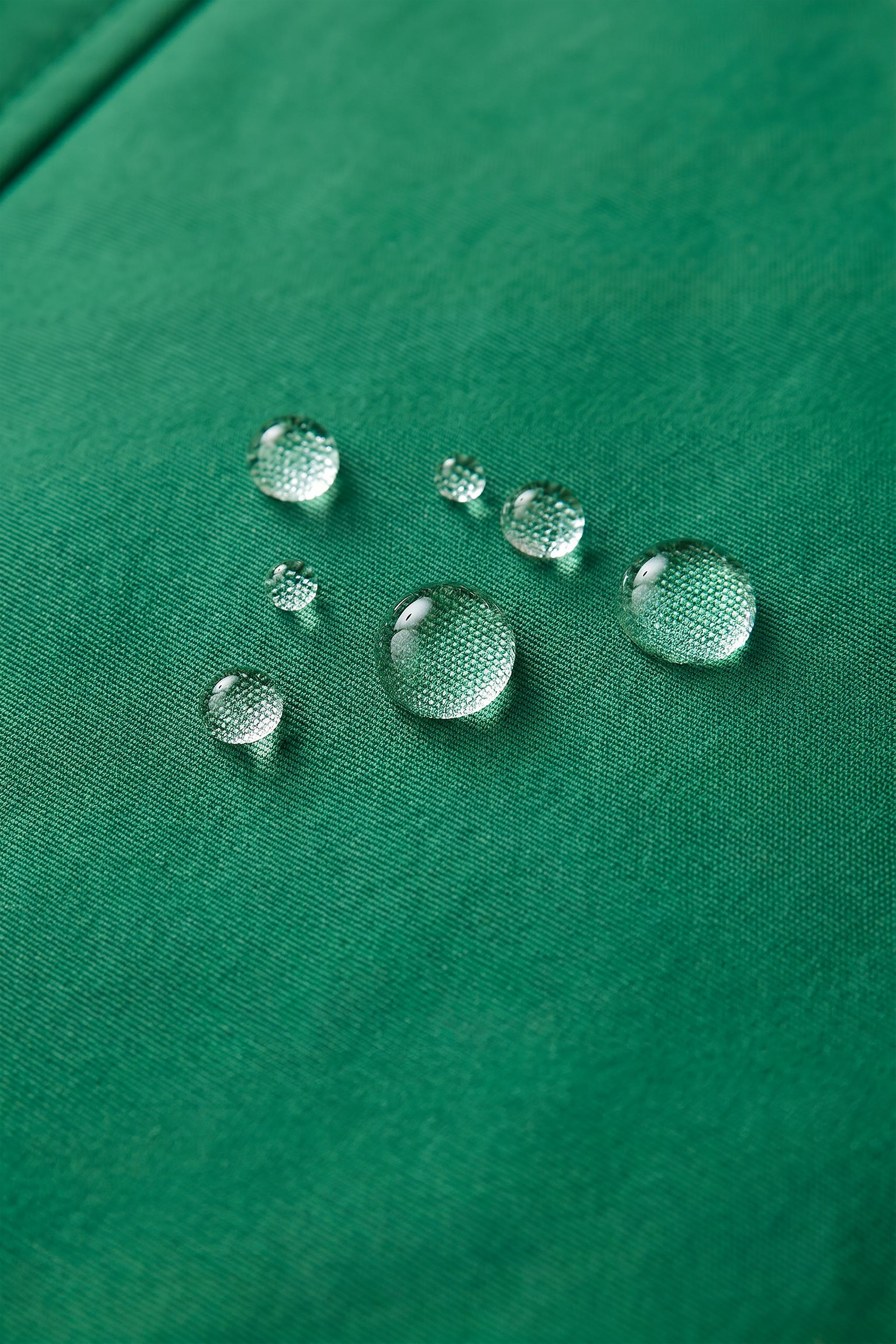 WATER REPELLENT CONTRAST DETAIL PARKA